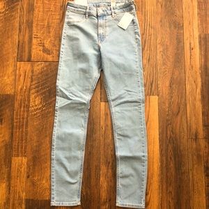 H&M jeans size 4